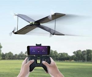 Dron Cuadricóptero y Avión x-wing